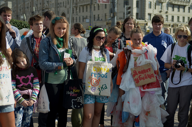 6085430208 b405a99bf7_z