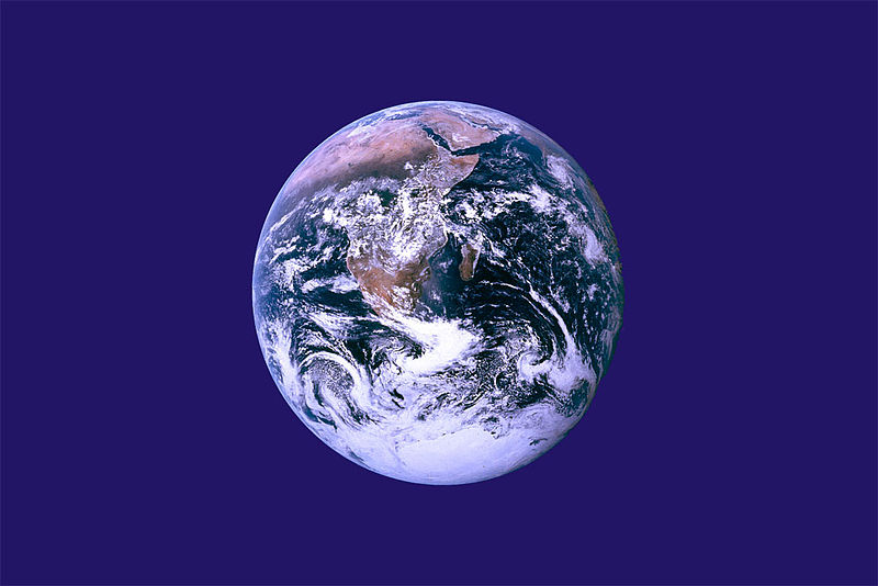 Earth flag PD